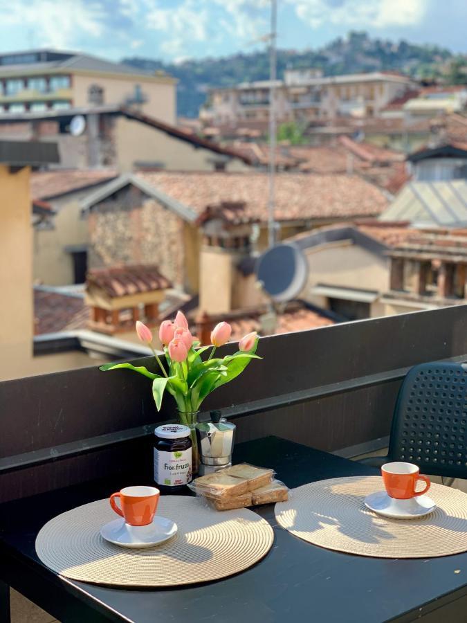 Magic Place Bergamo! Relax Apartment With Terrace In The Heart Of The City Exterior photo