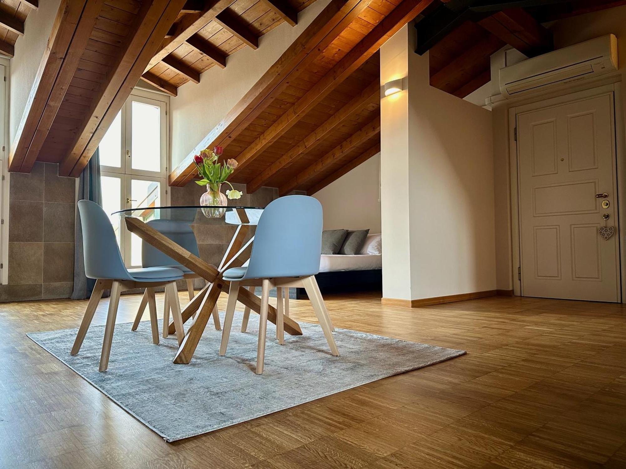 Magic Place Bergamo! Relax Apartment With Terrace In The Heart Of The City Exterior photo
